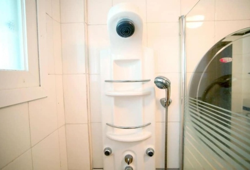 Taean Seogyanguichueok Pension