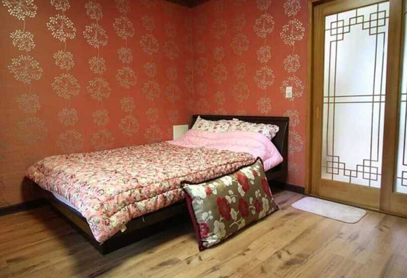 Taean Sky Garden Pension
