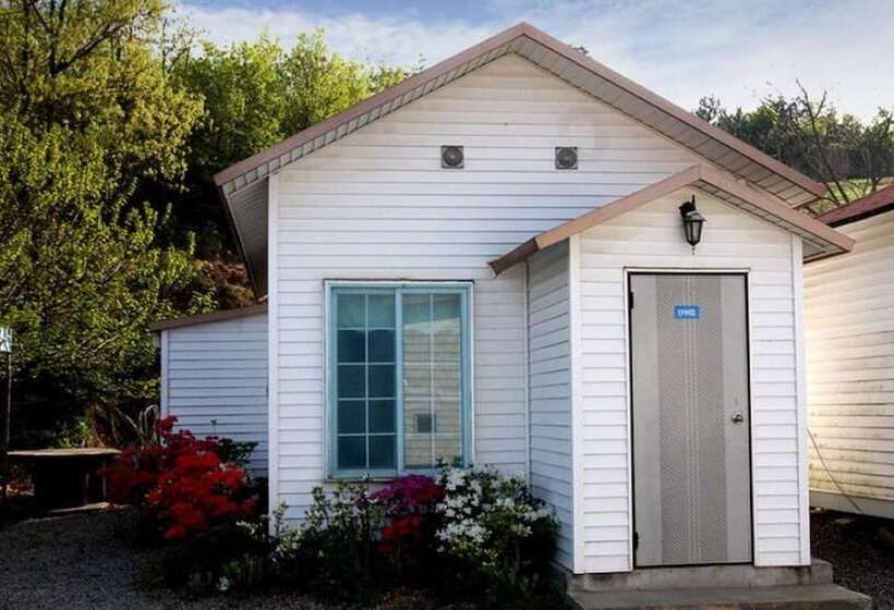 Taean Sujung Pension