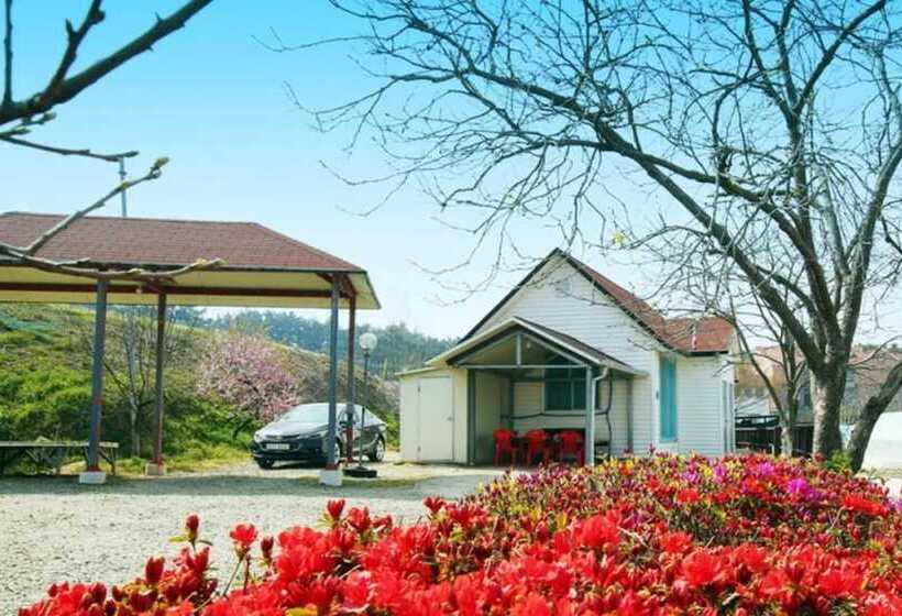 Taean Sujung Pension