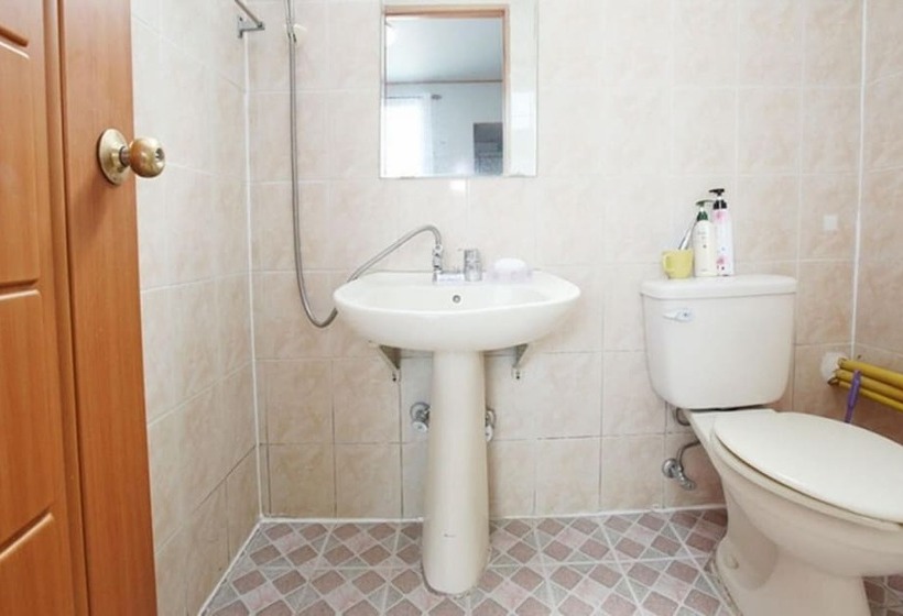 Taean Sujung Pension