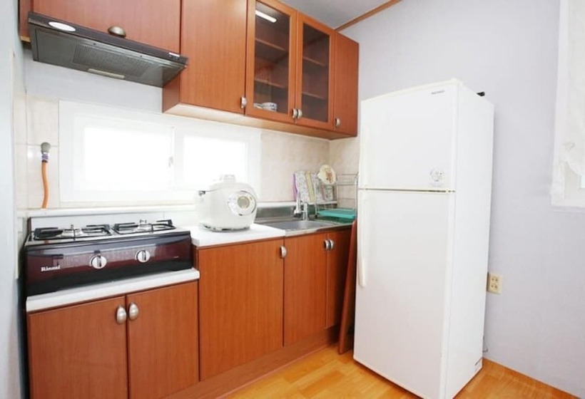 Taean Sujung Pension