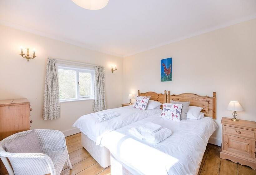 The Farmhouse, Boundary Farm, Framlingham