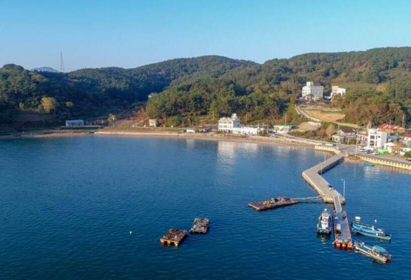 Tongyeong Wooribada Pension