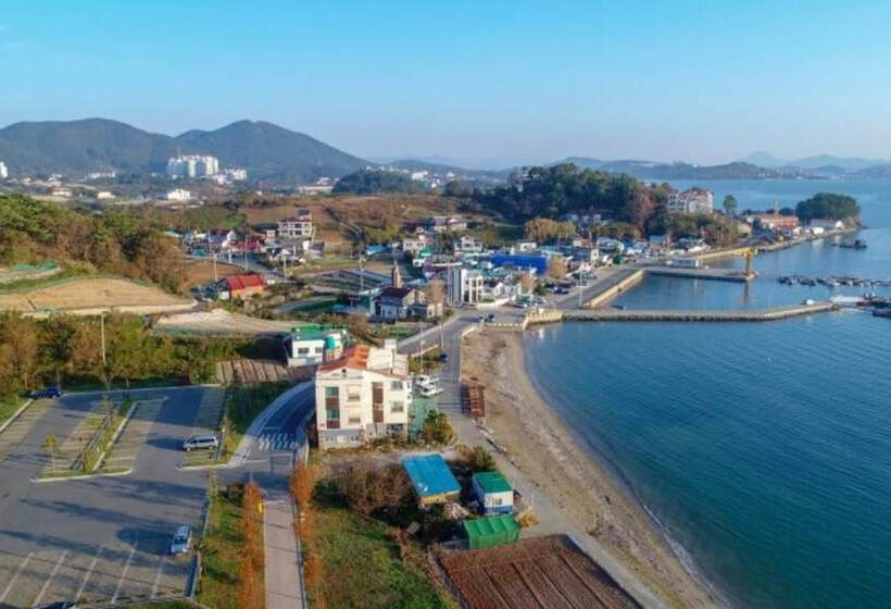Tongyeong Wooribada Pension