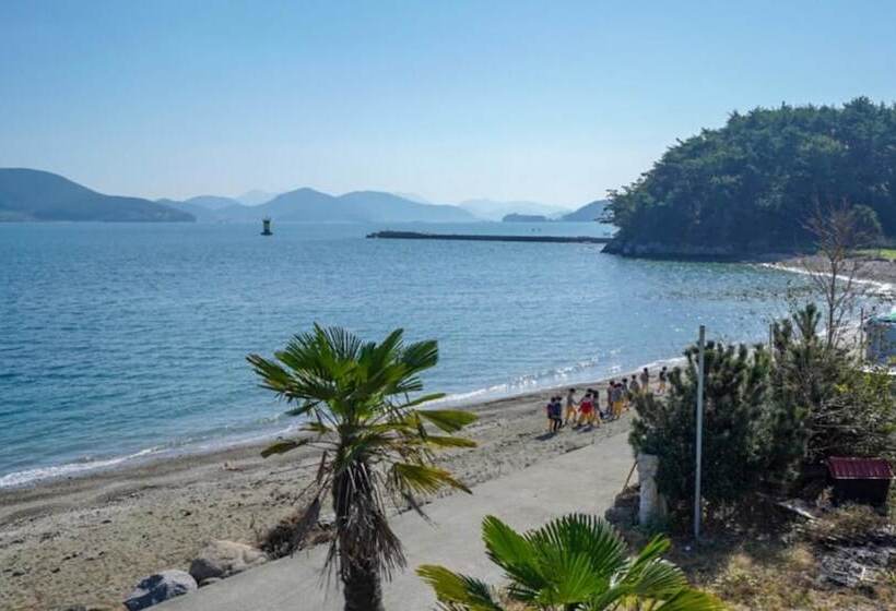 Tongyeong Wooribada Pension