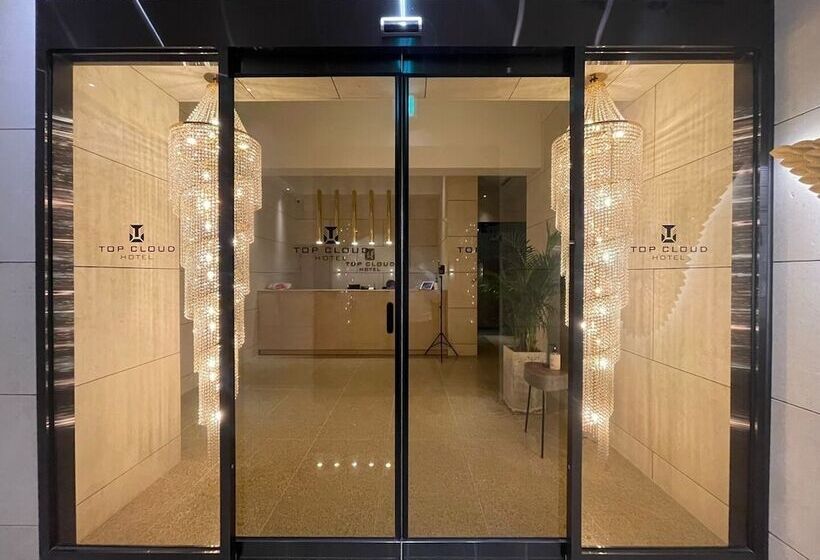 Top Cloud Hotel Gunsan