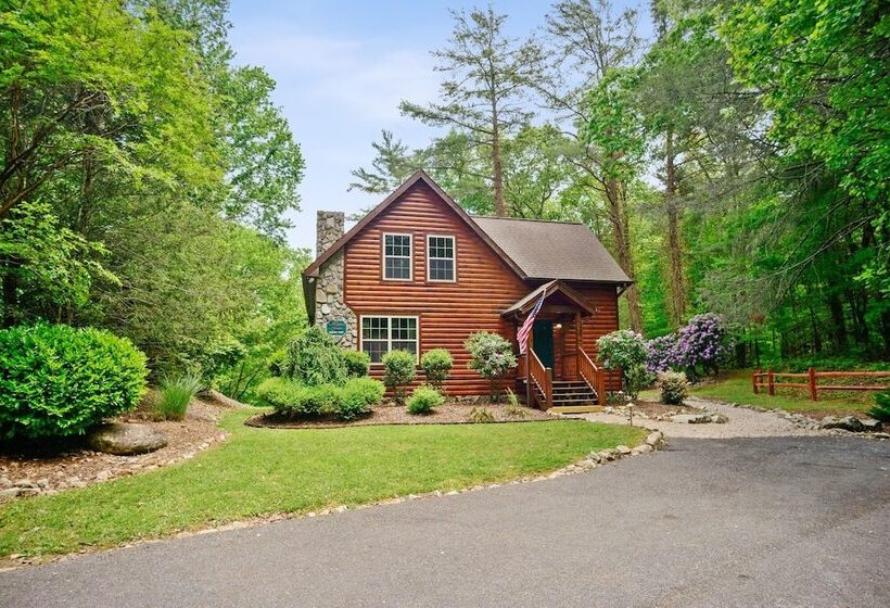 Tree Top Lodge   Gorgeous Lake Cabin With Hot Tub & Magnificent Views Of Forests And Mountains! 3 Be