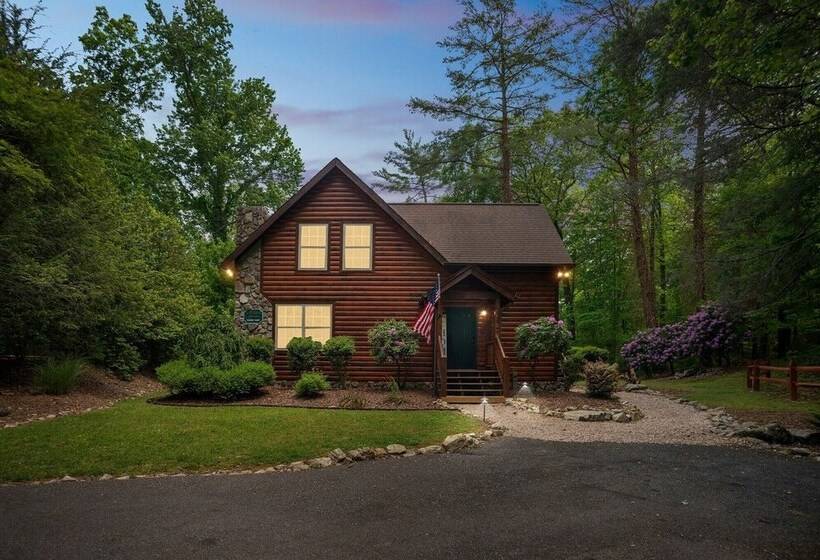 Tree Top Lodge   Gorgeous Lake Cabin With Hot Tub & Magnificent Views Of Forests And Mountains! 3 Be