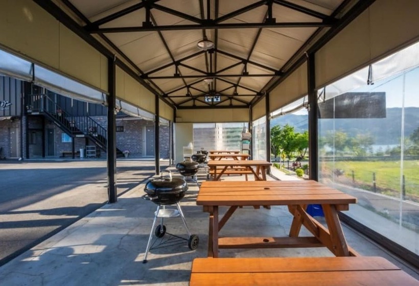 Yanggu Butterfly Pension