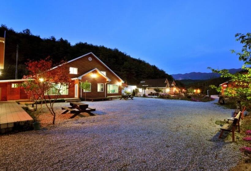 Yanggu Kwakgol Pension