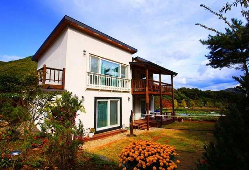 Yangpyeong Healing Day Pension