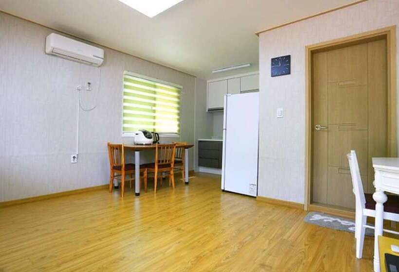 Yangpyeong Jannamuhyanggi Pension