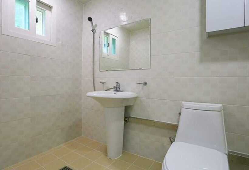 Yangpyeong Jannamuhyanggi Pension