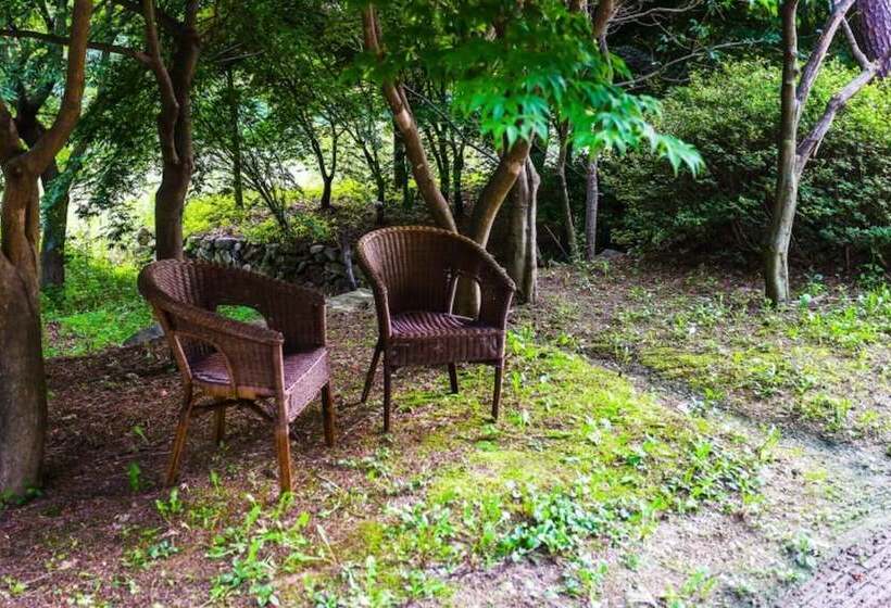 Yangpyeong Log Camp Pension