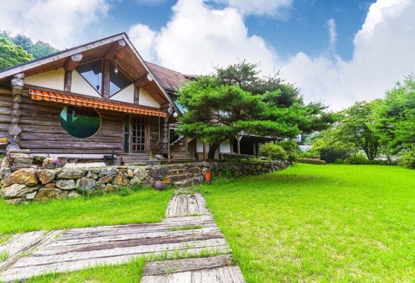 Yangpyeong Log Camp Pension