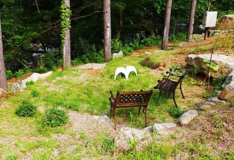 Yangpyeong Smile Cottage Pension