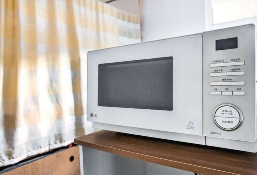 Yangyang Hajodae Conto Hotel Pension