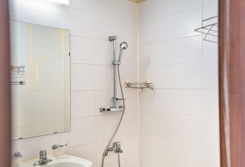 Yangyang Hajodae Conto Hotel Pension