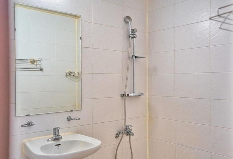 Yangyang Hajodae Conto Hotel Pension