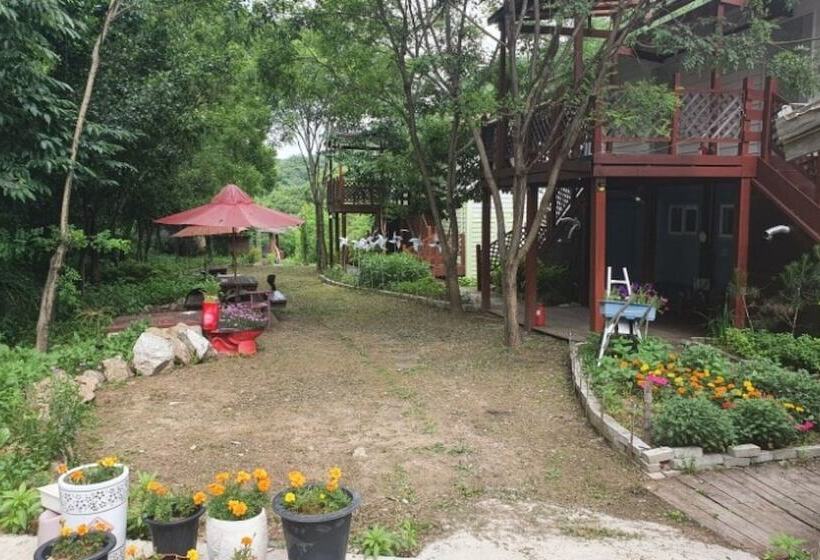 Yecheon Mulmalgeun Sangol Pension