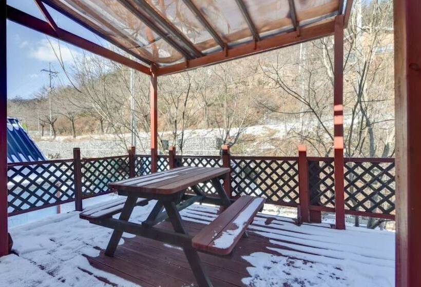 Yecheon Mulmalgeun Sangol Pension