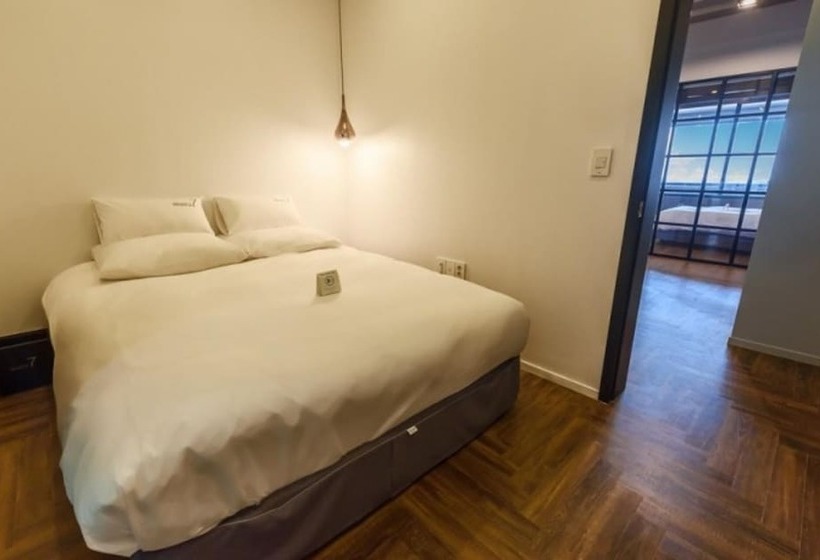 Yeongdeok Private Us 7 Pension