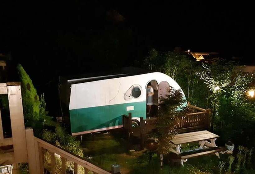 Yeongdeok Solhyanggi Pension