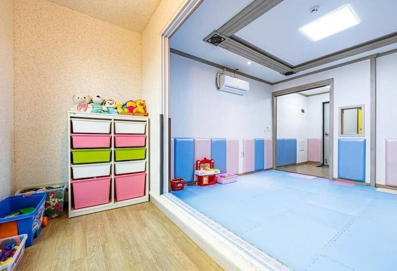 Yeongheungdo J Pension