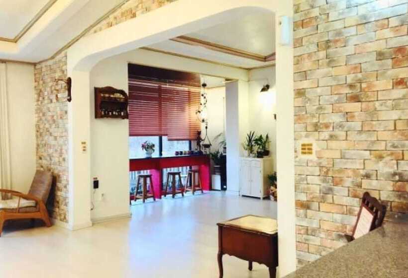 Yeosu Into The Clouds Pension