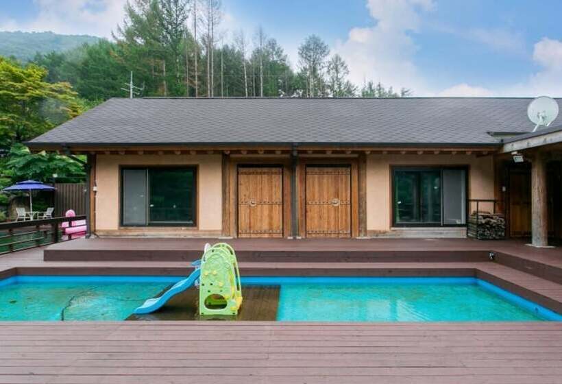 Youngwol Dudeokgol Hyu Pension