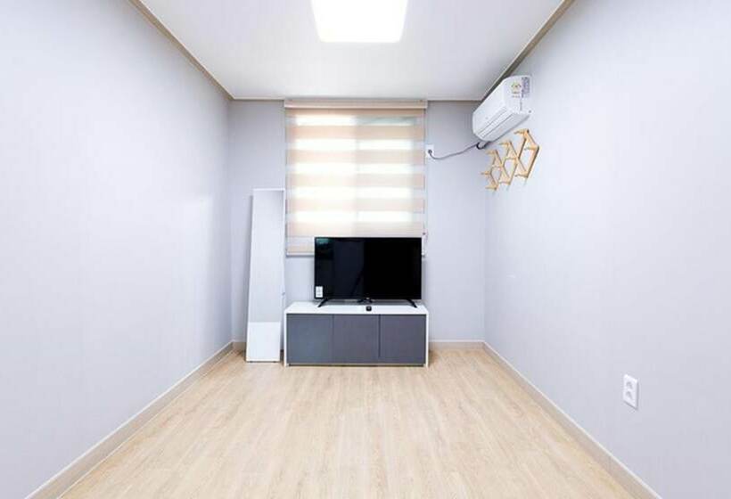 Boeun Songnisan Sunny Hill Pension