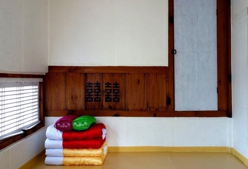 Bonghwa Sogang Hanok Gotaek Pension