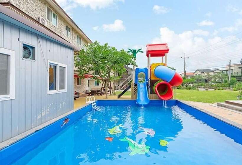 Gyeongju Bonjour Pension