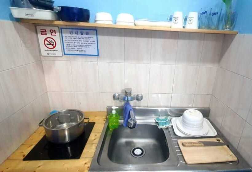 Boryeong Badasori Pension