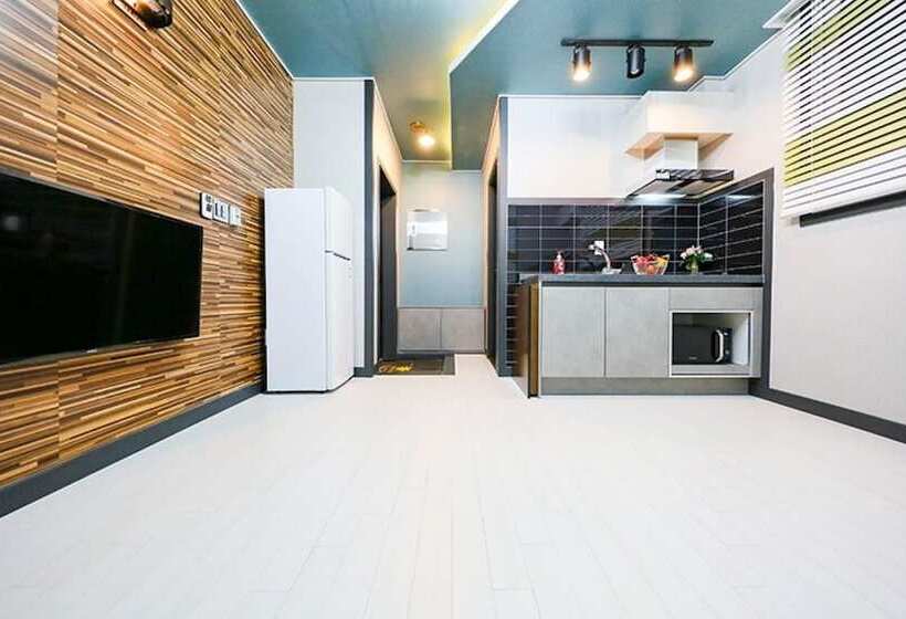 Boryeong Summer Story Pension