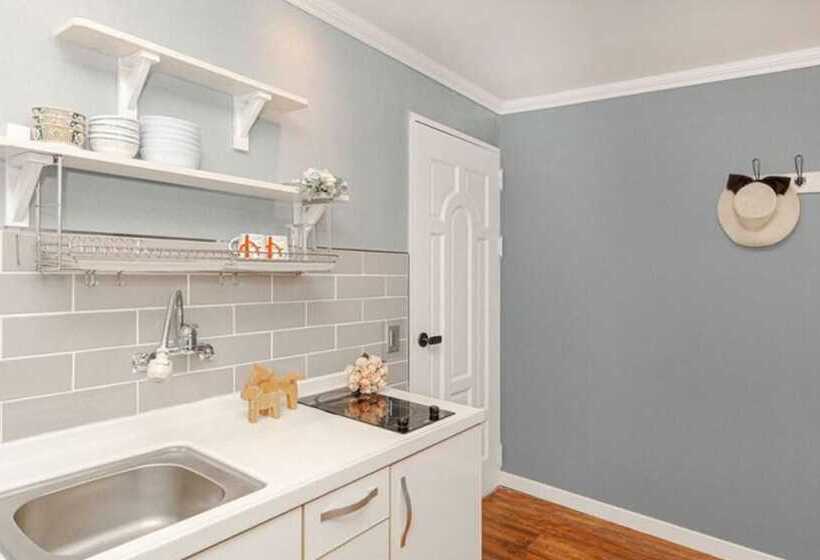 Boryeong Family Pension