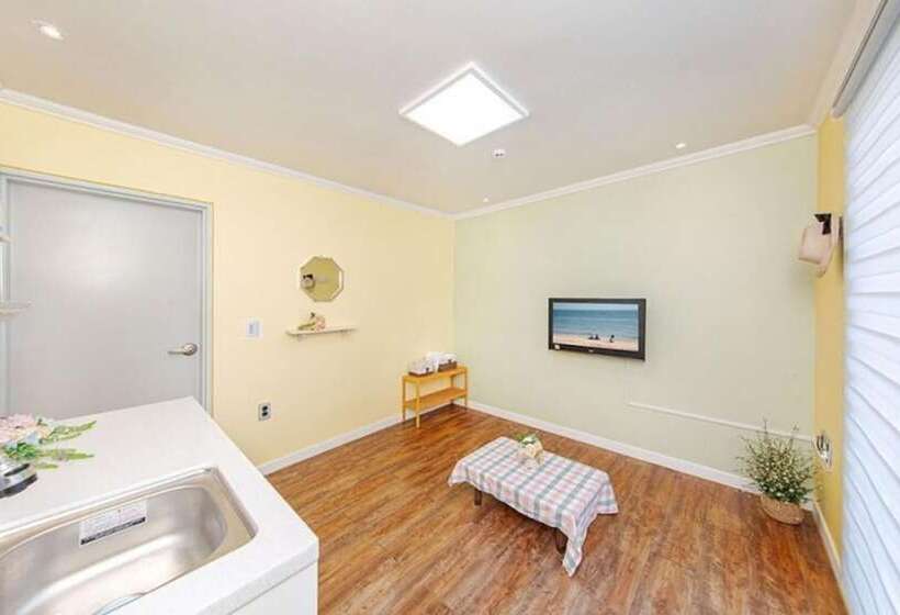 Boryeong Family Pension