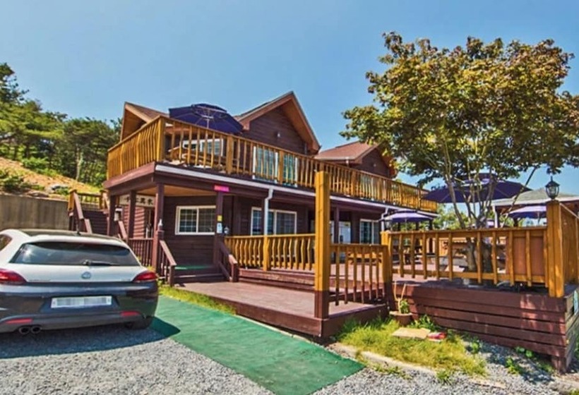 Boryeong Sky Garden Pension