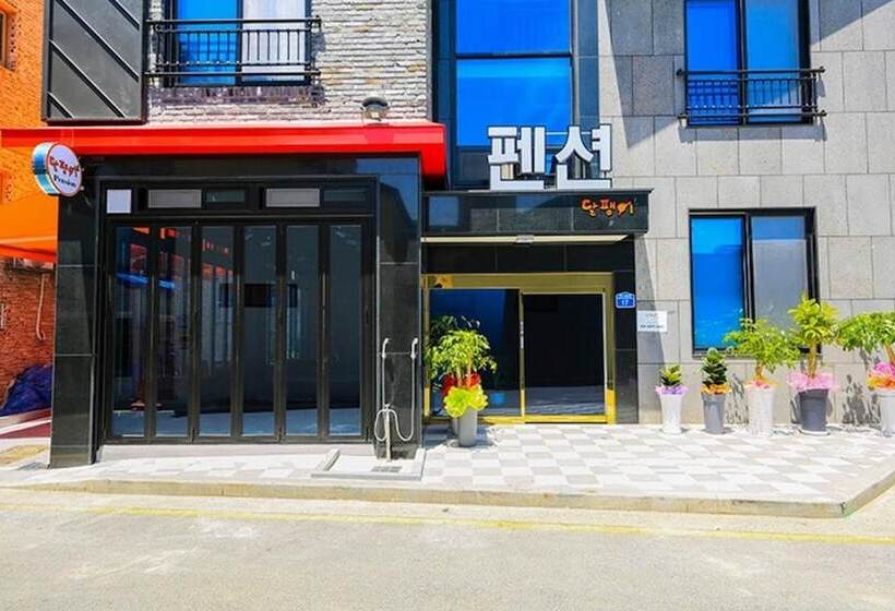 Boryeong Snail Pension