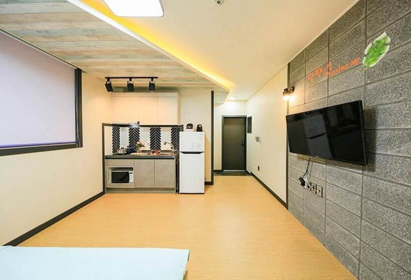 Boryeong Snail Pension