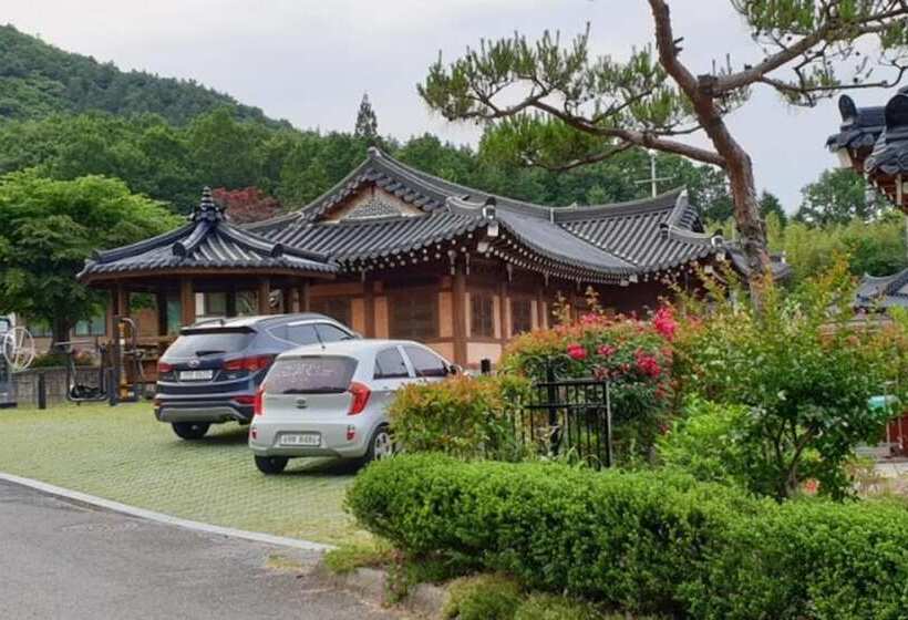 Boseong Shillok Hanok Pension