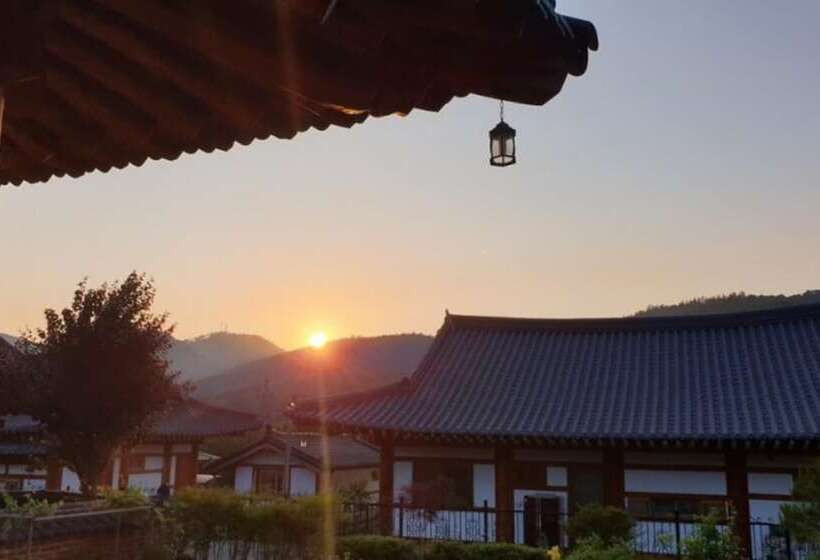 Boseong Shillok Hanok Pension