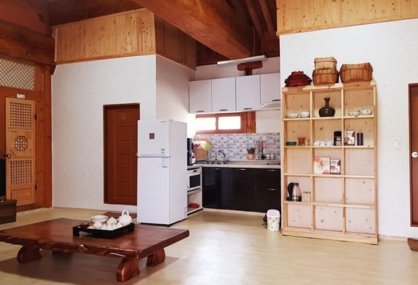 Pension (Hôtel basse catégorie) Boseong Sujinhanog Pensyeon