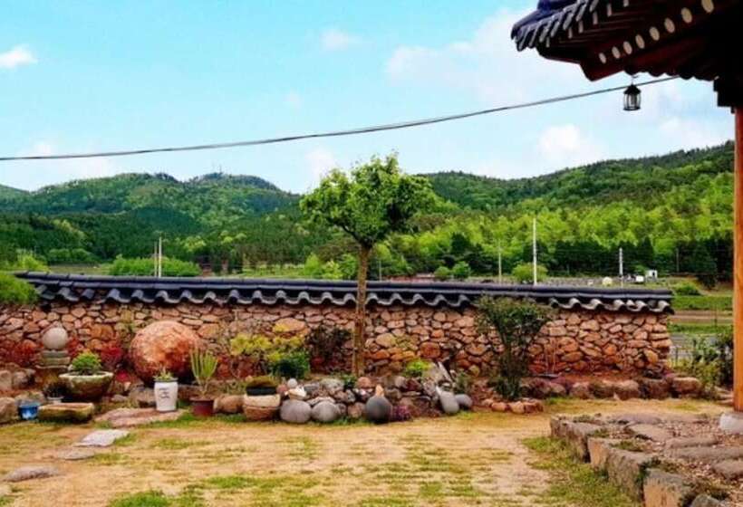 Pension (Hôtel basse catégorie) Boseong Sujinhanog Pensyeon