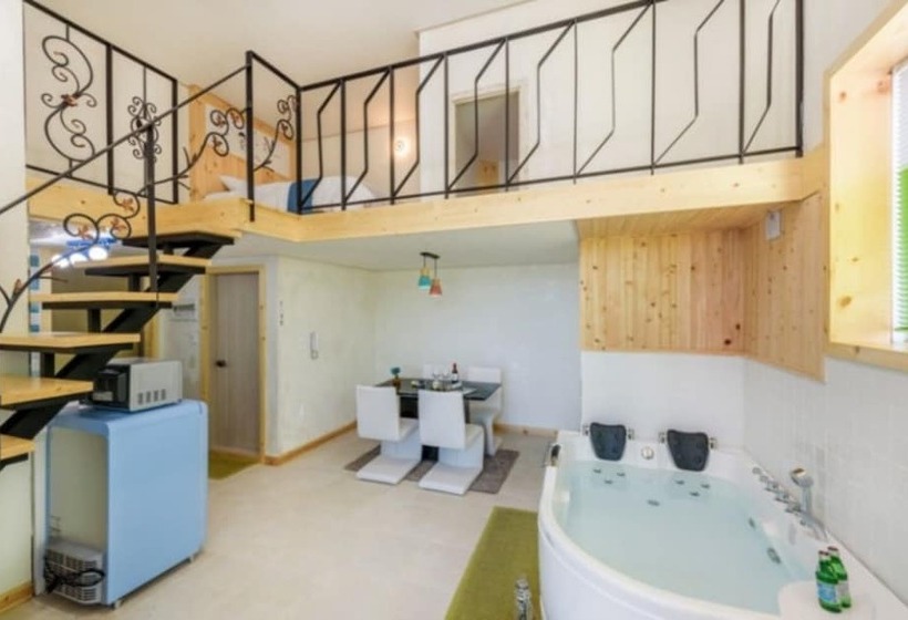 Cheongju Sole Luna Pension