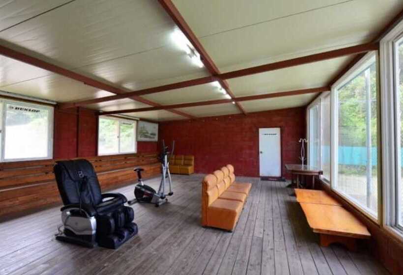 Chuncheon Aisan Tennis Pension