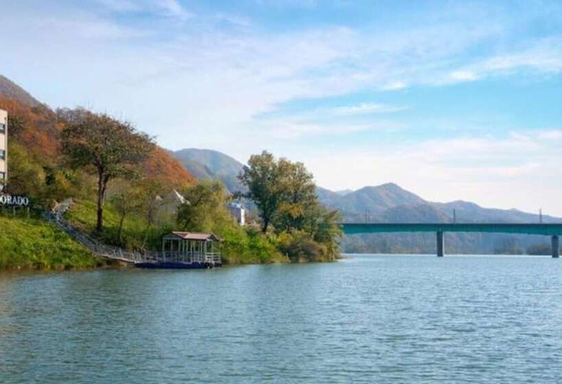Chuncheon El Dorado Pension