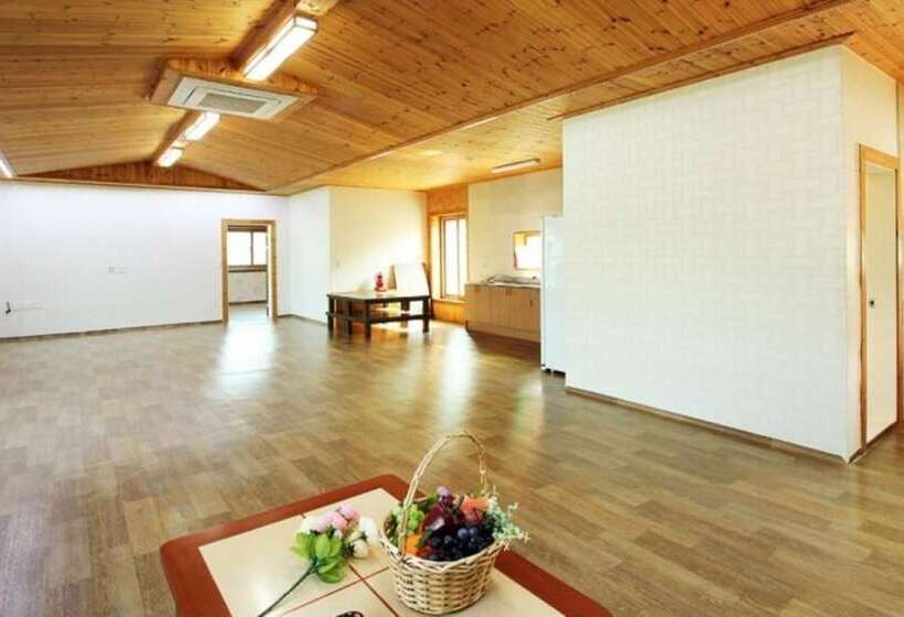 Chuncheon River Rail Pension