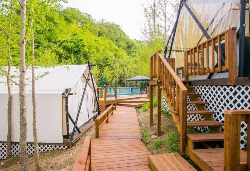 Chuncheon Yellow Hill Glamping Pension